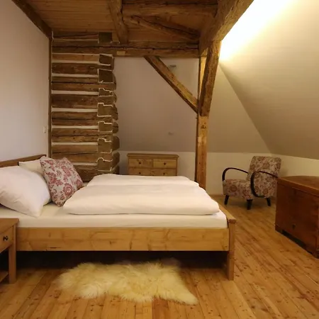 Fara Apartment