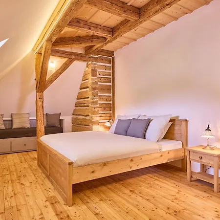 Apartament Fara *