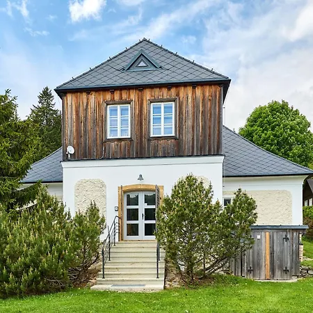 Apartament Fara *