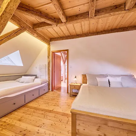 Fara Apartament *